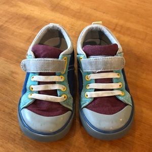 See Kai Run toddler shoes, size 11